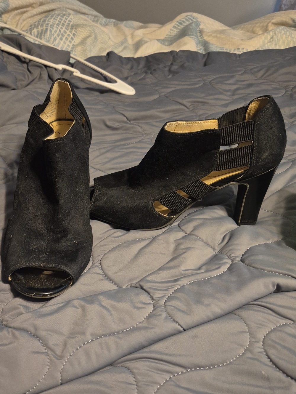 stem Black Suede Peep-Toe Block Heel Ankle Shoes